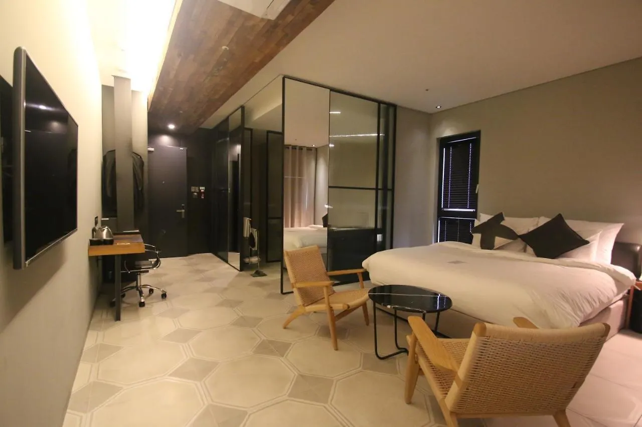 Sr Hotel Magok Seoul 3*,